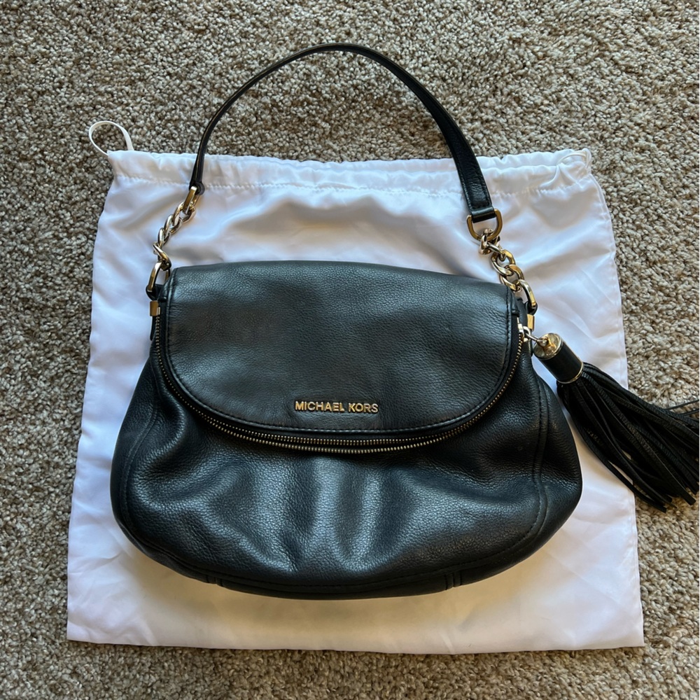 Michael Kors Bedford Tassel Black Pebbled Leather Crossbody Shoulder Bag Clutch